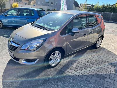 Second-hand Opel Meriva Style 140 CP (102 kW) 2015 Gri Monovolum