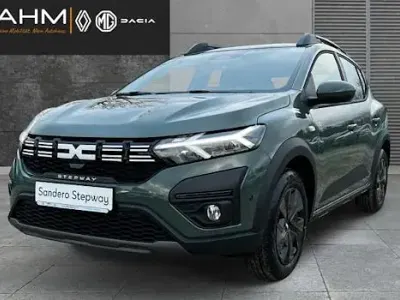 Usata Dacia Sandero Expression 91 CV (66 kW) 2025 Grigio Berlina