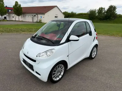 Używany Smart ForTwo Coupé 71 KM (52 kW) 2011 Biały Coupe