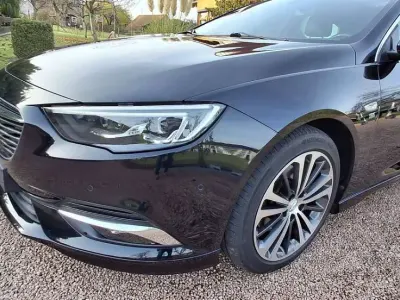 Gebraucht Opel Insignia Innovation 170 PS (125 kW) 2018 Blau Limousine