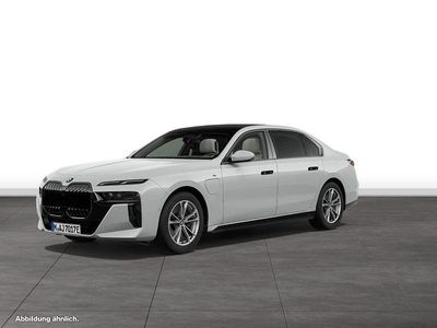 Sonderlackierung Gebraucht 2024 BMW 750e Comfort Edition Limousine | 118.094 €