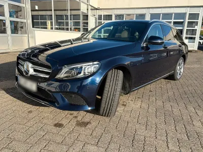 Gebraucht Mercedes E300 194 PS (142 kW) 2021 Blau Kombi