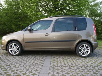 Używany Skoda Roomster Ambition 86 KM (63 kW) 2014 Brązowy Minivan