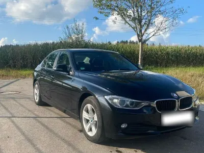 Gebraucht BMW 320 Comfort Edition 184 PS (135 kW) 2014 Schwarz Limousine