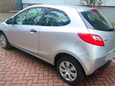 Gebraucht Mazda 2 75 PS (55 kW) 2009 Grau Kleinwagen