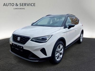 Neu Seat Arona FR 116 PS (85 kW) 2025 Weiß ("candy" weiss) SUV