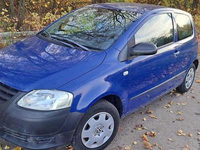 Gebraucht VW Fox 75 PS (55 kW) 2010 Blau Kleinwagen