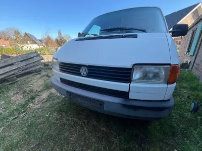 Usata VW Caravelle 77 CV (56 kW) 1992 Bianco Furgone
