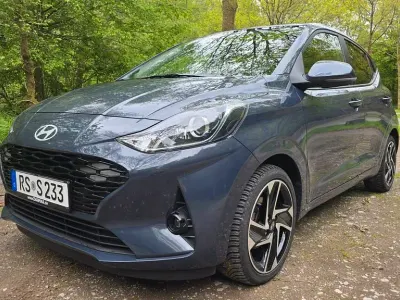Gebraucht Hyundai i10 Prime 79 PS (58 kW) 2024 Grau Kleinwagen