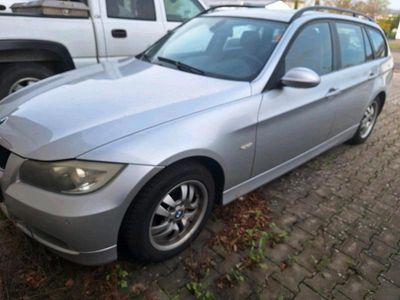 Gebraucht BMW 320 150 PS (110 kW) 2007 Silber Kombi