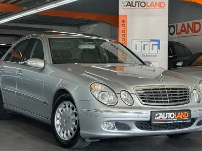 Gebraucht Mercedes E220 Elegance 150 PS (110 kW) 2004 Silber Limousine