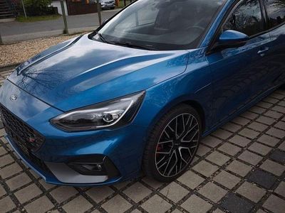 Usata Ford Focus ST 280 CV (205 kW) 2019 Blu Station wagon