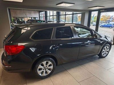 Gebraucht Opel Astra Style 120 PS (88 kW) 2016 Graphitschwarz/carbon flash/mi Kombi