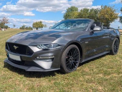 Second-hand Ford Mustang GT 450 CP (330 kW) 2018 Argintiu Cabrio