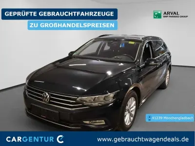 Gebraucht VW Passat Business 150 PS (110 kW) 2022 Schwarz Kombi