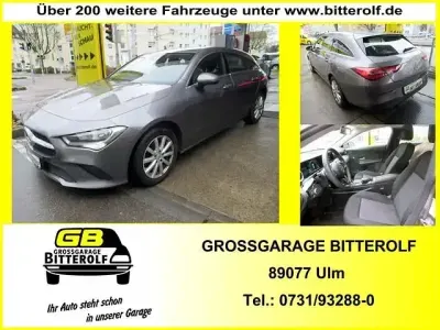 Gebraucht Mercedes CLA200 150 PS (110 kW) 2023 Mountaingraumetallic Kombi