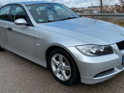 gebraucht BMW 320 E90 i