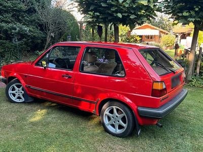 Usata VW Golf II 54 CV (39 kW) 1985 Rosso Utilitaria