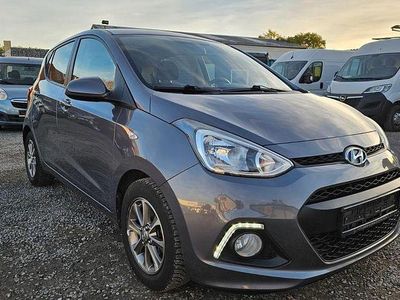 Grau Gebraucht 2014 Hyundai i10 Edition Kleinwagen | 5.995 € (Fairer Preis)