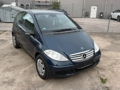 Gebraucht Mercedes A170 116 PS (85 kW) 2005 Blau Coupé