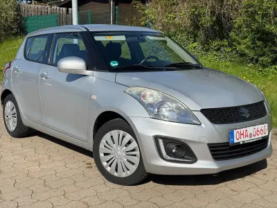 Usata Suzuki Swift Club 94 CV (69 kW) 2015 Argento Utilitaria