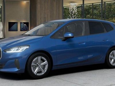 Gebraucht BMW 218 Active Tourer Luxury Line 150 PS (110 kW) 2024 Blau Van / Kleinbus