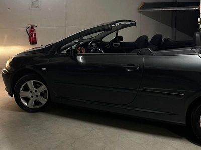 Gebraucht Peugeot 307 CC 136 PS (100 kW) 2005 Grau Cabrio