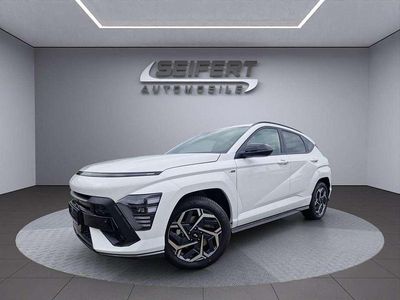 Atlas white Neu 2025 Hyundai Kona N Line SUV | 32.490 € (Etwas zu teuer)