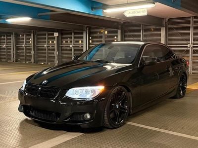 Gebraucht BMW 335 Cabriolet Performance 306 PS (225 kW) 2012 Schwarz Cabrio