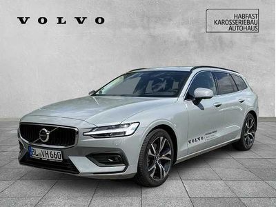 Gebraucht Volvo V60 145 PS (106 kW) 2024 Kombi