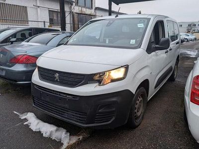 Gebraucht Peugeot Partner 110 PS (80 kW) 2021 Weiss Van / Kleinbus