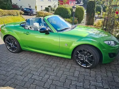 Gebraucht Mazda MX5 160 PS (117 kW) 2011 Grün Cabrio