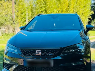 Second-hand Seat Leon ST 4Drive 300 CP (220 kW) 2019 Negru Break