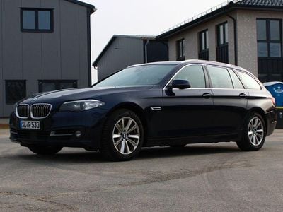 Second-hand BMW 530 Comfort Edition 258 CP (189 kW) 2014 Albastru Break