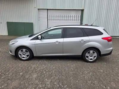 Używany Ford Focus Business Edition 120 KM (88 kW) 2017 Srebrny Kombi