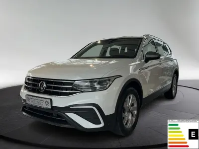 Gebraucht VW Tiguan Life 150 PS (110 kW) 2022 Weiß SUV