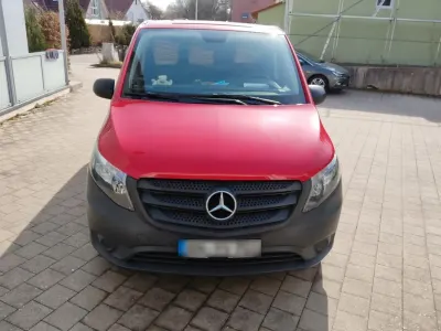 Gebraucht Mercedes Vito 136 PS (100 kW) 2020 Rot Van