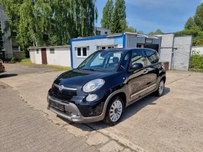Gebraucht Fiat 500L Trekking 120 PS (88 kW) 2017 Schwarz Van / Kleinbus