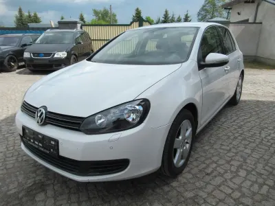 Second-hand VW Golf VII Comfortline 105 CP (77 kW) 2012 Alb Hatchback