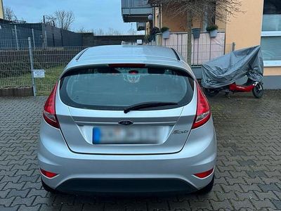 Silber Gebraucht 2008 Ford Fiesta Kleinwagen | 1.999 € (Teuer)