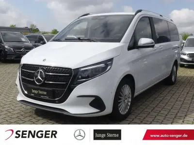 Używany Mercedes V220 Style 163 KM (119 kW) 2025 Biały Minivan