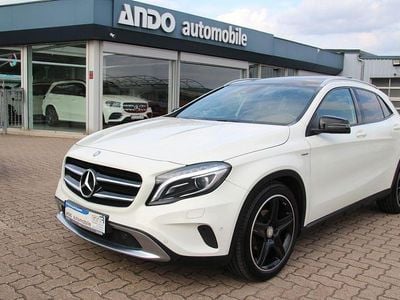 Mercedes GLA220