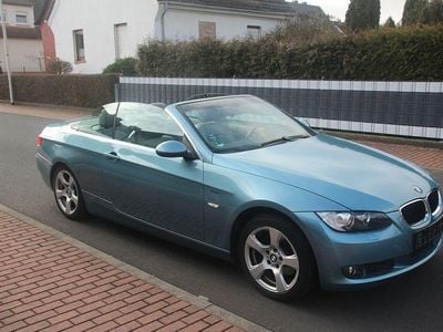 Gebraucht BMW 320 Cabriolet Sport Line 170 PS (125 kW) 2007 Blau Cabrio