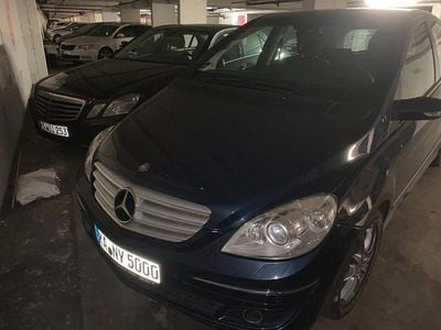 Gebraucht Mercedes B200 136 PS (100 kW) 2007 Blau Van / Kleinbus