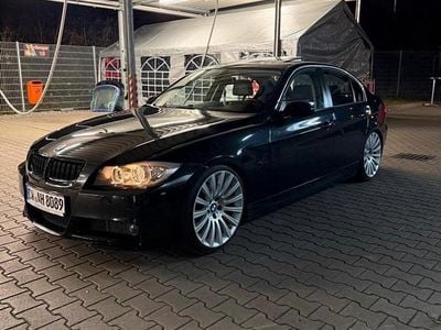 Schwarz Gebraucht 2007 BMW 325 M Performance Limousine | 13.000 €