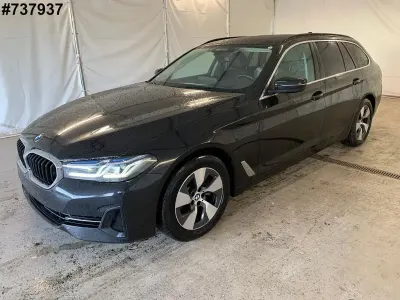 Gebraucht BMW 520 190 PS (139 kW) 2023 Schwarz Limousine