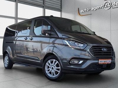 Gebraucht Ford Tourneo Titanium 185 PS (136 kW) 2021 Magnetic grau metallic Van / Kleinbus
