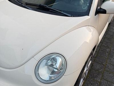 Second-hand VW New Beetle 102 CP (75 kW) 2003 Bej Hatchback