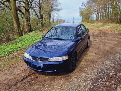 gebraucht Opel Vectra 1.8 16V TüV/AU Neu 189 TKM / Bj 11/1999