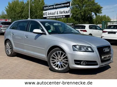 Gebraucht Audi A3 Ambiente 125 PS (91 kW) 2012 Silber Kleinwagen